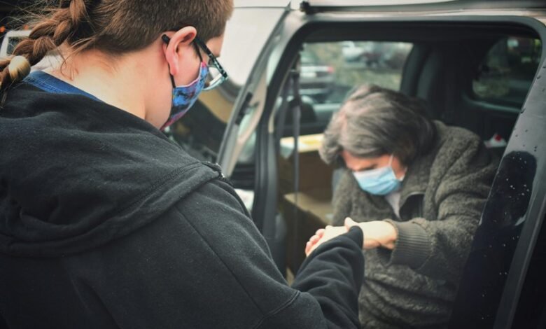 coordinated contact tracking response