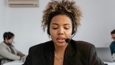 corporate tech support hotline